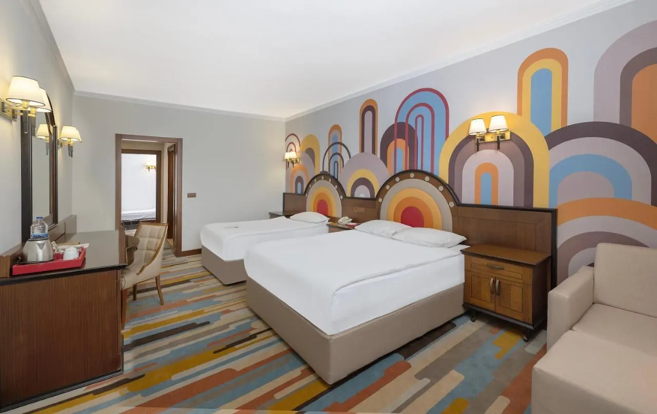 Megasaray Westbeach Antália Hotel