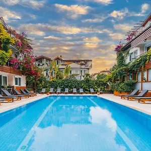https://ten-apart-hotel.turkeyfethiyehotels.com