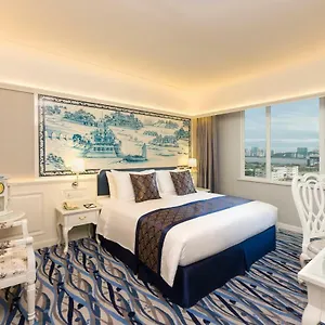 https://riviera.getmacauhotels.com